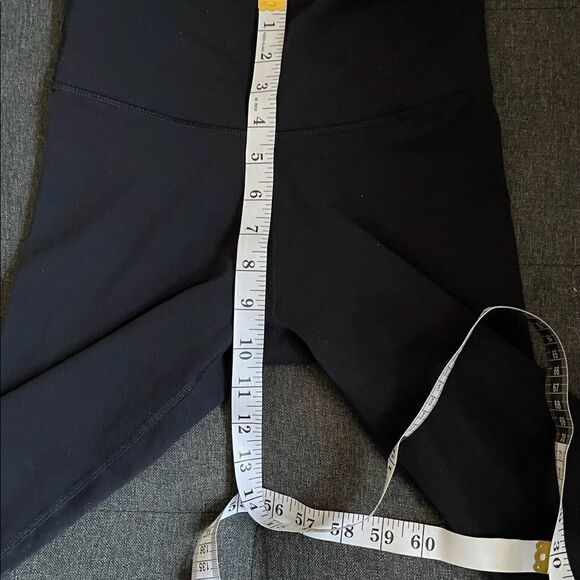 aritzia black high rise leggings size small - Picture 4 of 6